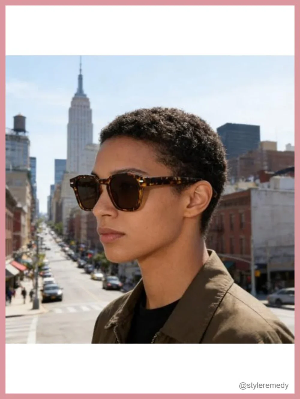 Retro Square Sunglasses with UV400 Protection Lightweight PC Frame Unisex